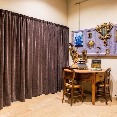 Keldomenech Bed&Art Luxury Apartment For Art Lover Besalú Eksteriør bilde