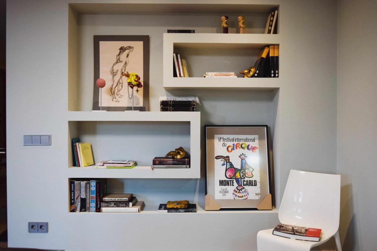 Keldomenech Bed&Art Luxury Apartment For Art Lover Besalú Eksteriør bilde