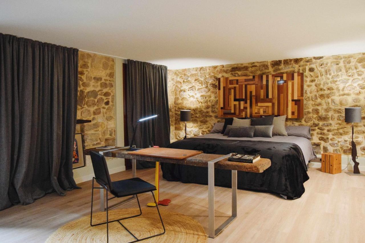 Keldomenech Bed&Art Luxury Apartment For Art Lover Besalú Eksteriør bilde