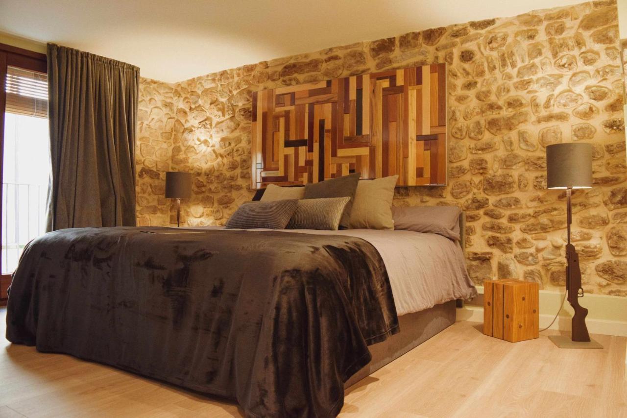 Keldomenech Bed&Art Luxury Apartment For Art Lover Besalú Eksteriør bilde