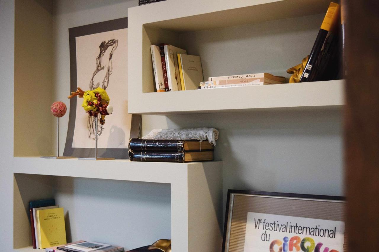 Keldomenech Bed&Art Luxury Apartment For Art Lover Besalú Eksteriør bilde