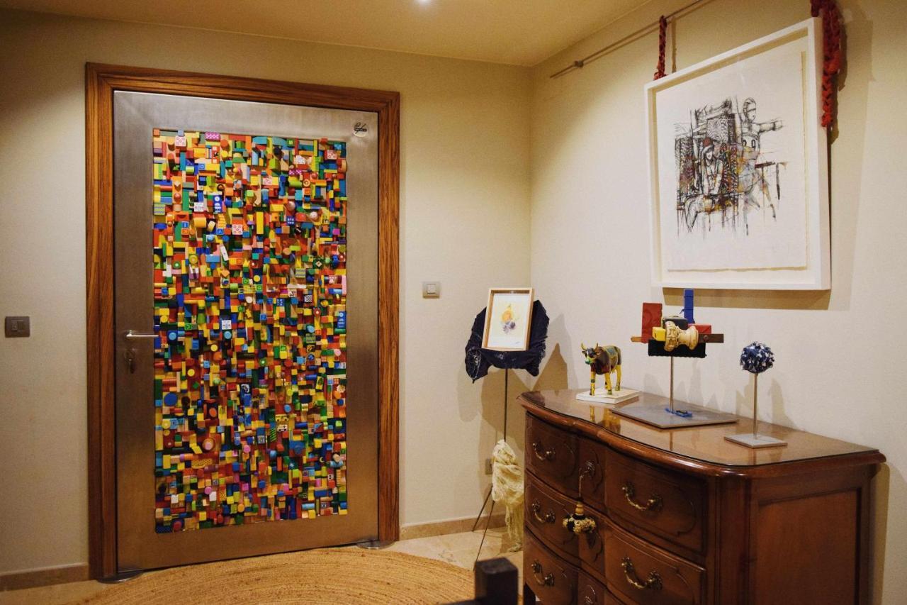 Keldomenech Bed&Art Luxury Apartment For Art Lover Besalú Eksteriør bilde