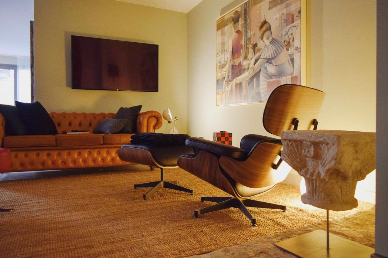 Keldomenech Bed&Art Luxury Apartment For Art Lover Besalú Eksteriør bilde