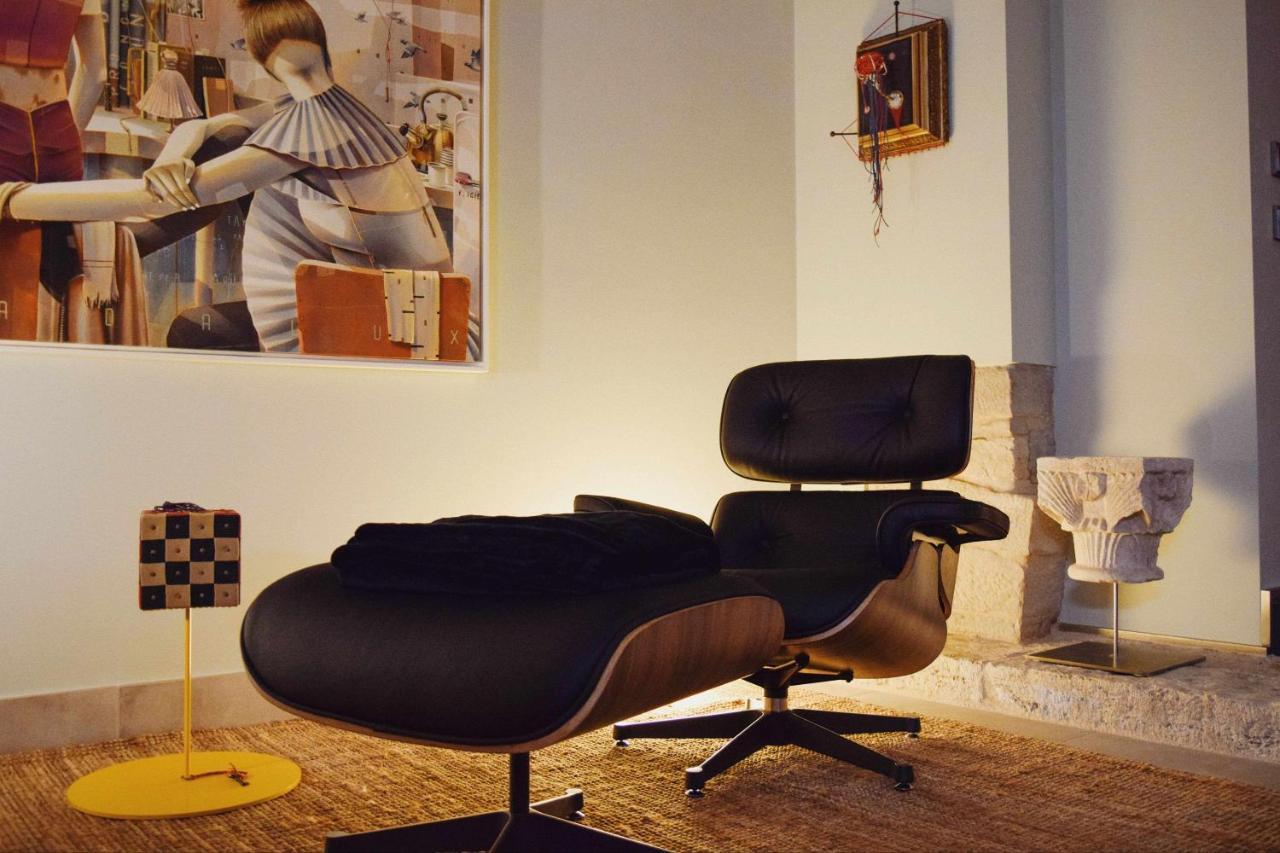 Keldomenech Bed&Art Luxury Apartment For Art Lover Besalú Eksteriør bilde