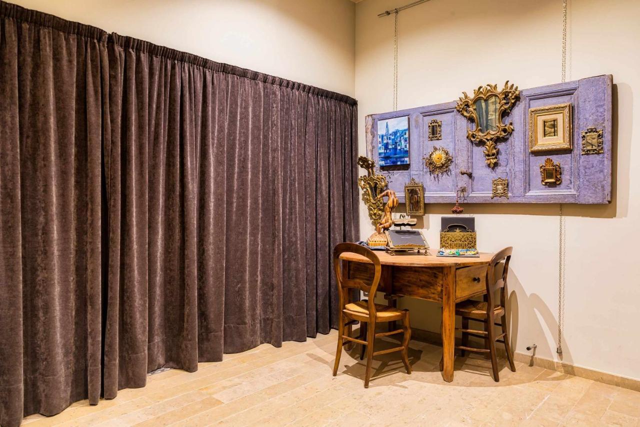 Keldomenech Bed&Art Luxury Apartment For Art Lover Besalú Eksteriør bilde