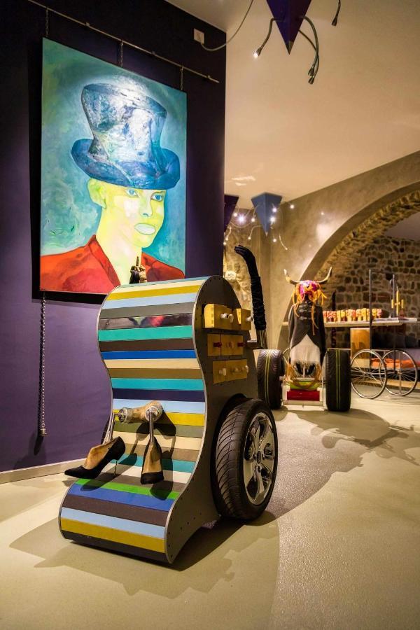 Keldomenech Bed&Art Luxury Apartment For Art Lover Besalú Eksteriør bilde